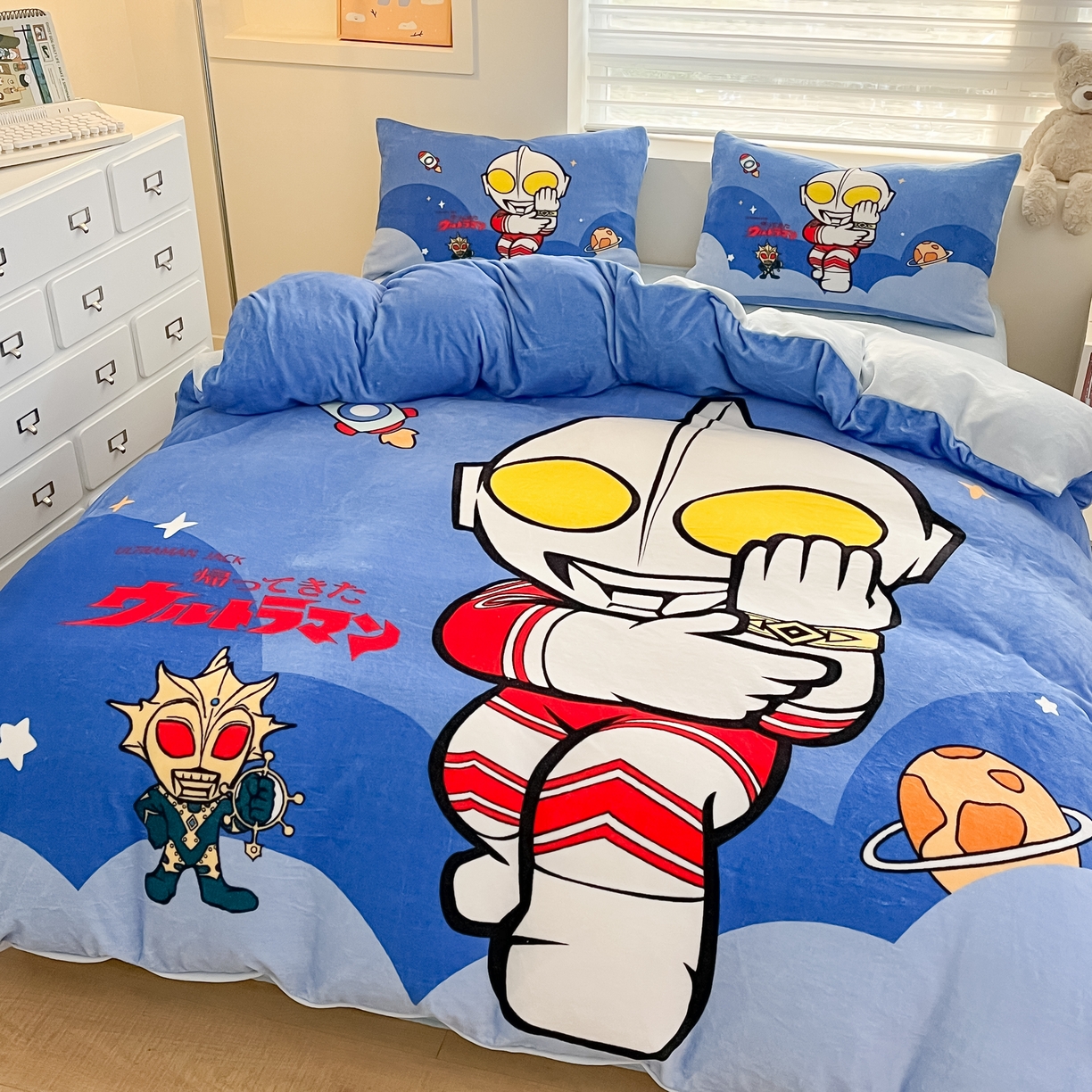 91家纺网 家纺一手货源 找家纺 蘭菲家纺 2025新款奥特曼牛奶绒四件套 奥特曼-无敌