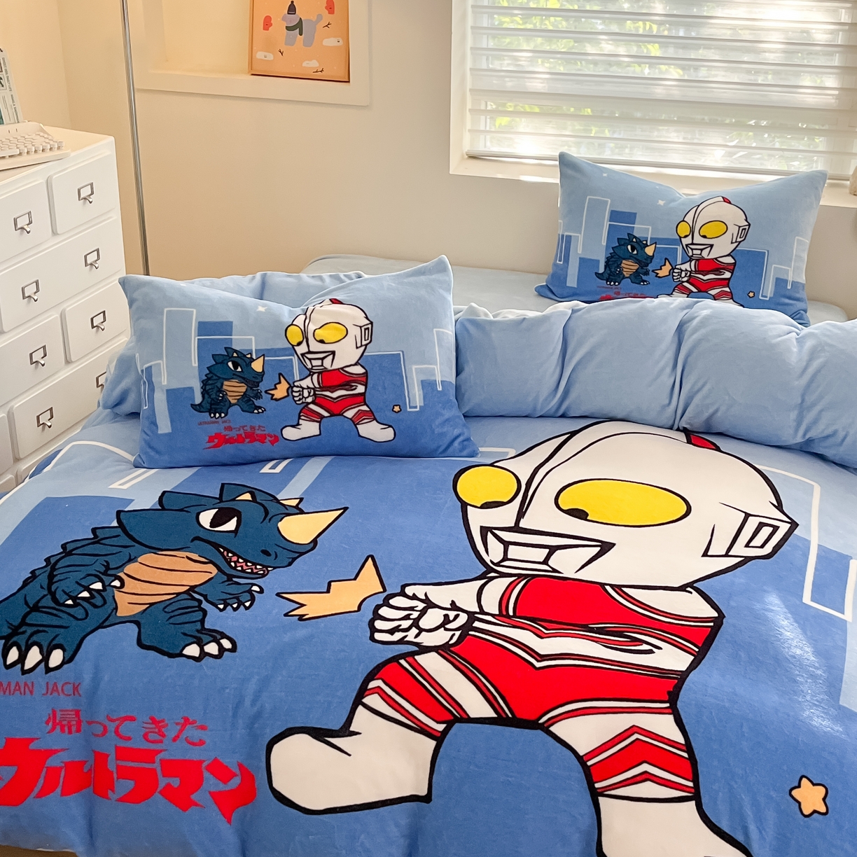 91家纺网 家纺一手货源 找家纺 蘭菲家纺 2025新款奥特曼牛奶绒四件套 奥特曼-勇士