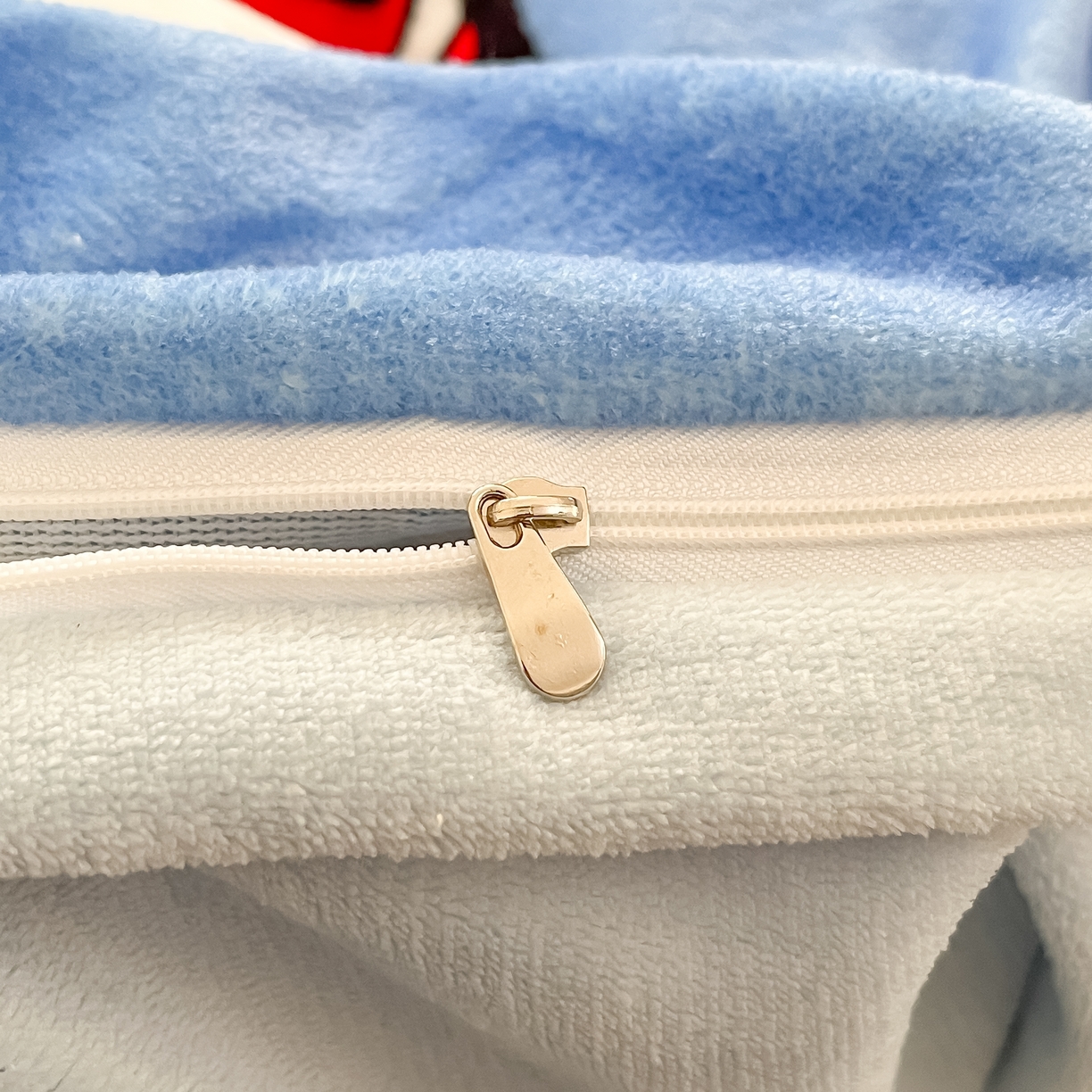 91家纺网 家纺一手货源 找家纺 蘭菲家纺 2025新款奥特曼牛奶绒四件套 奥特曼-勇士