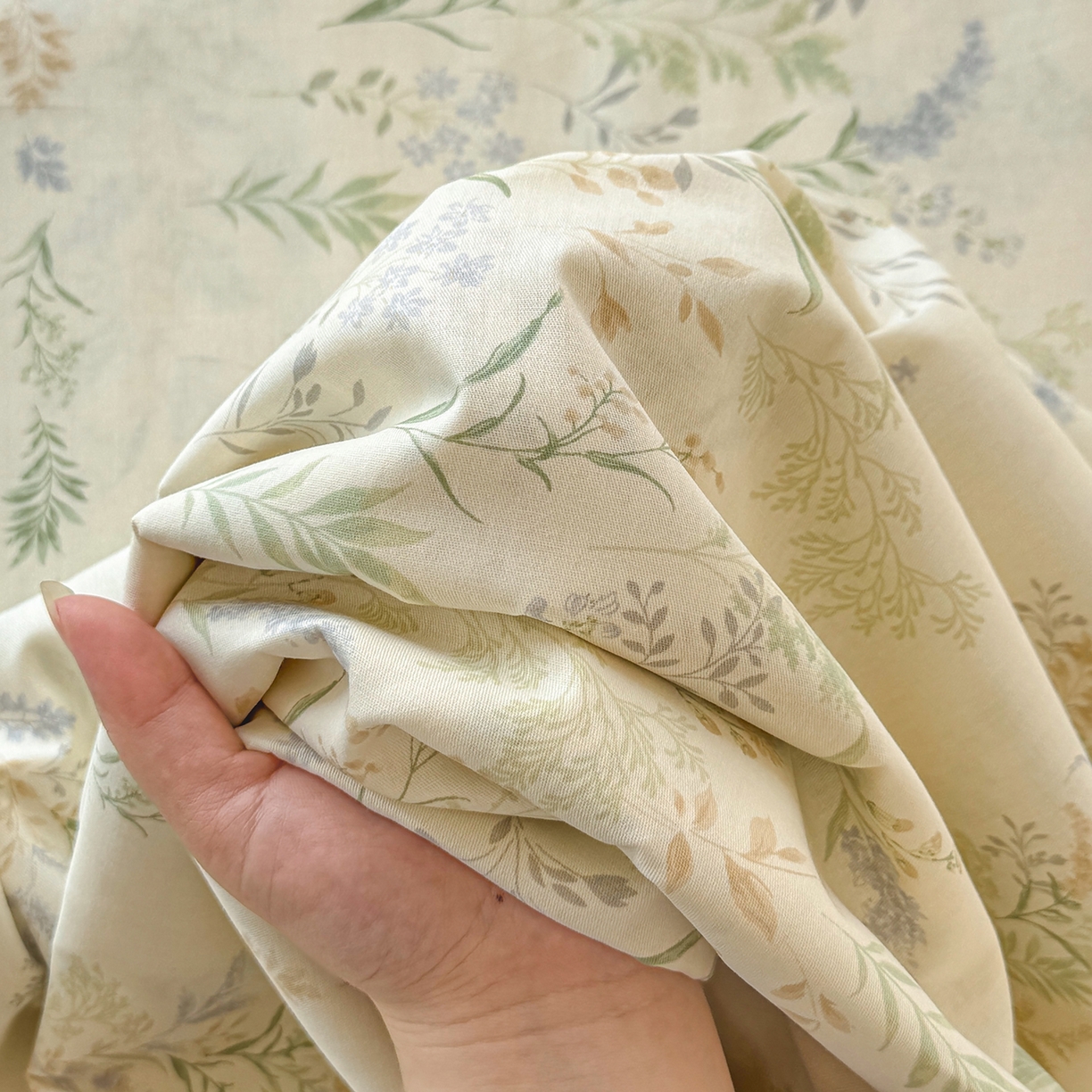 91家纺网 家纺一手货源 找家纺 尚帛 2026新款全棉品质喷气印花爆款四件套 多规格套件 单品系列-单床单 丛草集