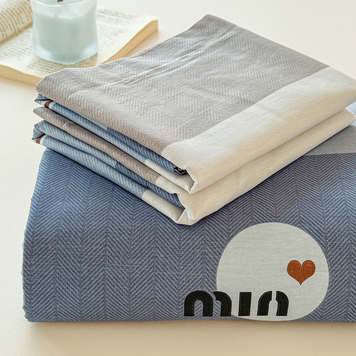 91家纺网 家纺一手货源 找家纺 尚帛 2026新款全棉品质喷气印花爆款四件套 多规格套件 单品系列-单床单 时尚慕斯