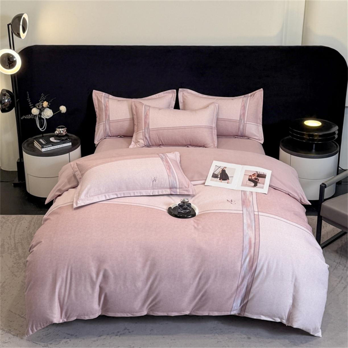 91家纺网 家纺一手货源 找家纺 喜四方 2025新款加厚全棉大版印花四件套 周末限定 粉