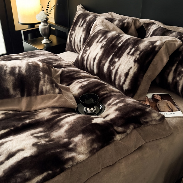 91家纺网 家纺一手货源 找家纺 九花鹿 2025新款宽边水貂绒皮草绒四件套 水貂绒-艾莉