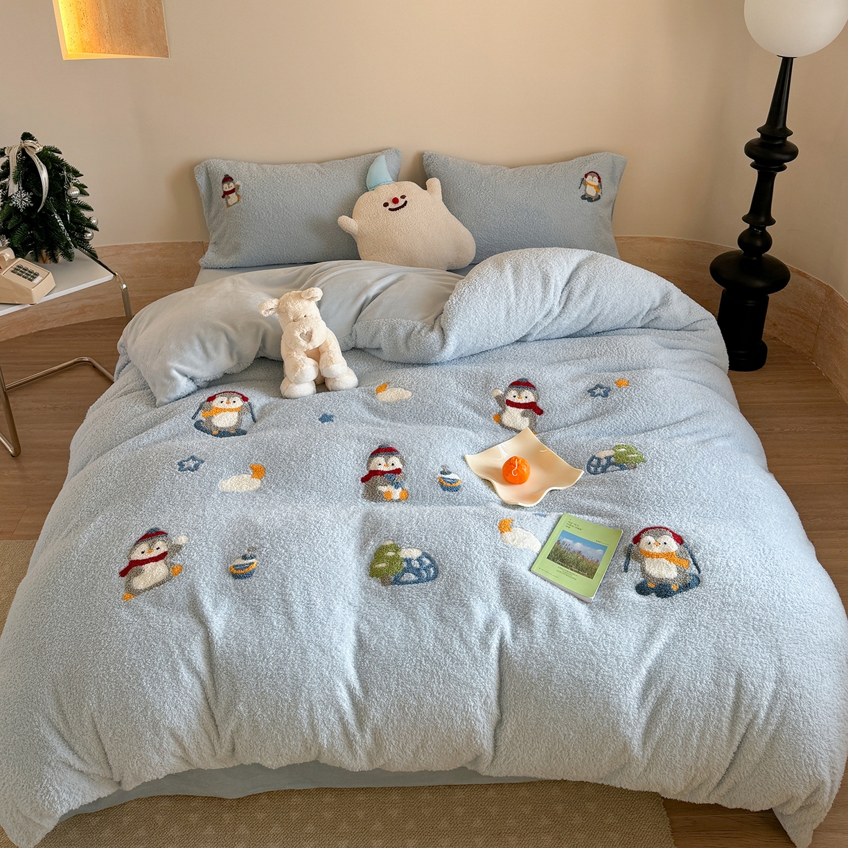 柚子YOUTH 2025新款双面泰迪绒毛巾绣四件套 快乐企鹅