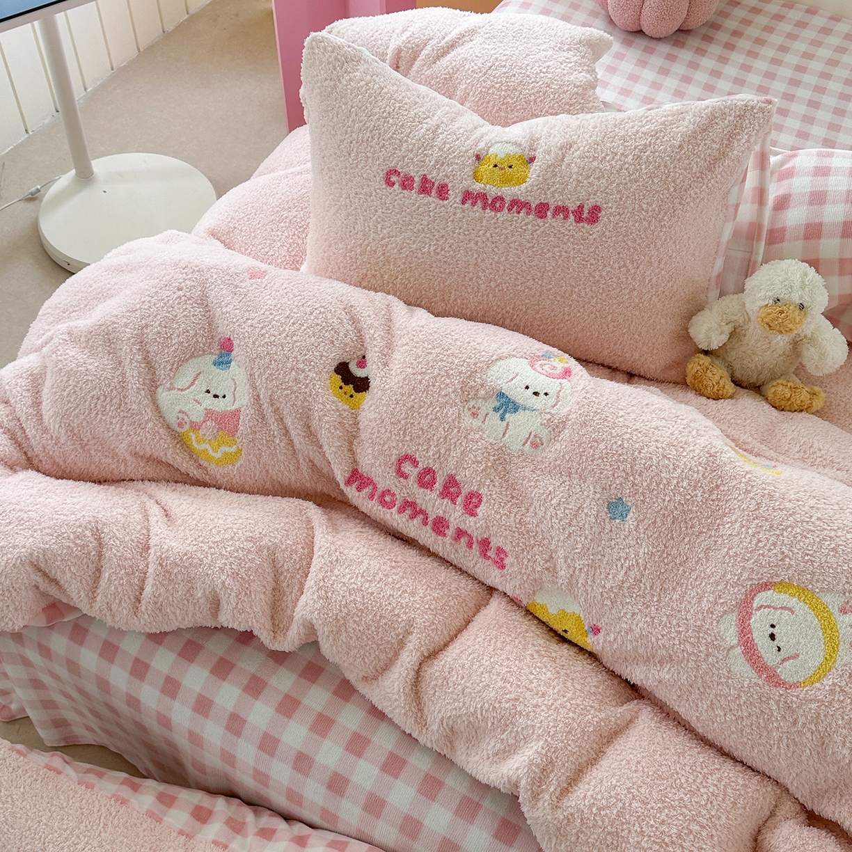 91家纺网 家纺一手货源 找家纺 （总）柚子YOUTH 2025新款双面泰迪绒毛巾绣四件套