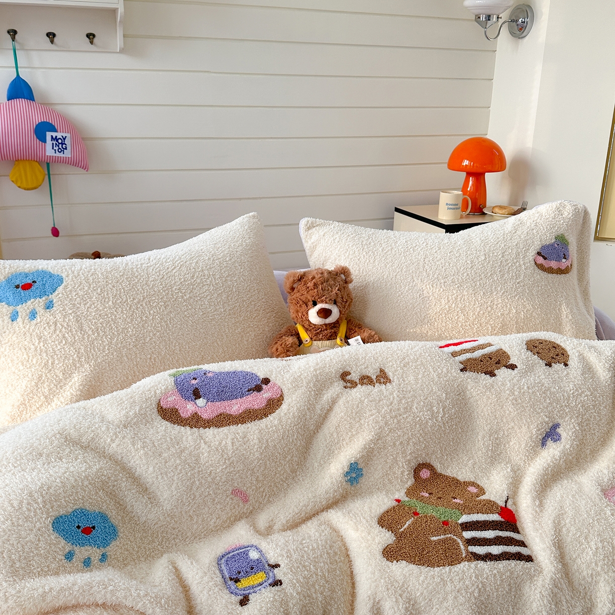 91家纺网 家纺一手货源 找家纺 柚子YOUTH 2025新款双面泰迪绒毛巾绣四件套 小茄子