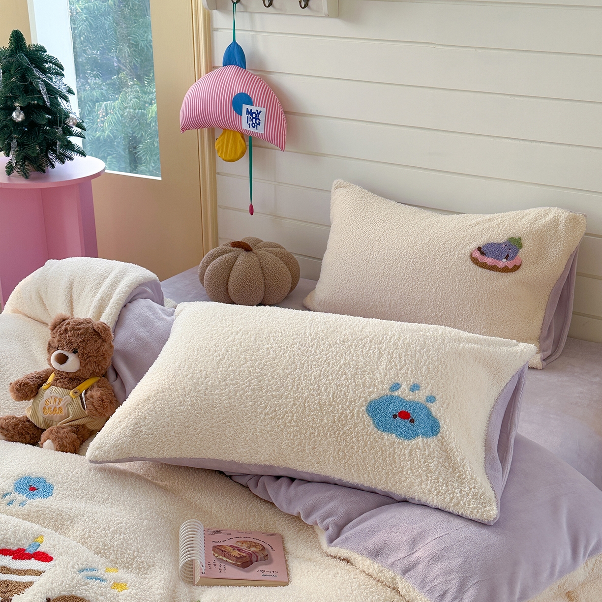 91家纺网 家纺一手货源 找家纺 柚子YOUTH 2025新款双面泰迪绒毛巾绣四件套 小茄子