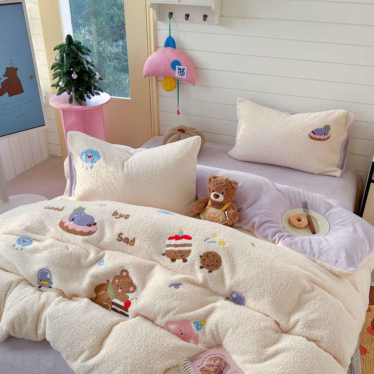 91家纺网 家纺一手货源 找家纺 柚子YOUTH 2025新款双面泰迪绒毛巾绣四件套 小茄子