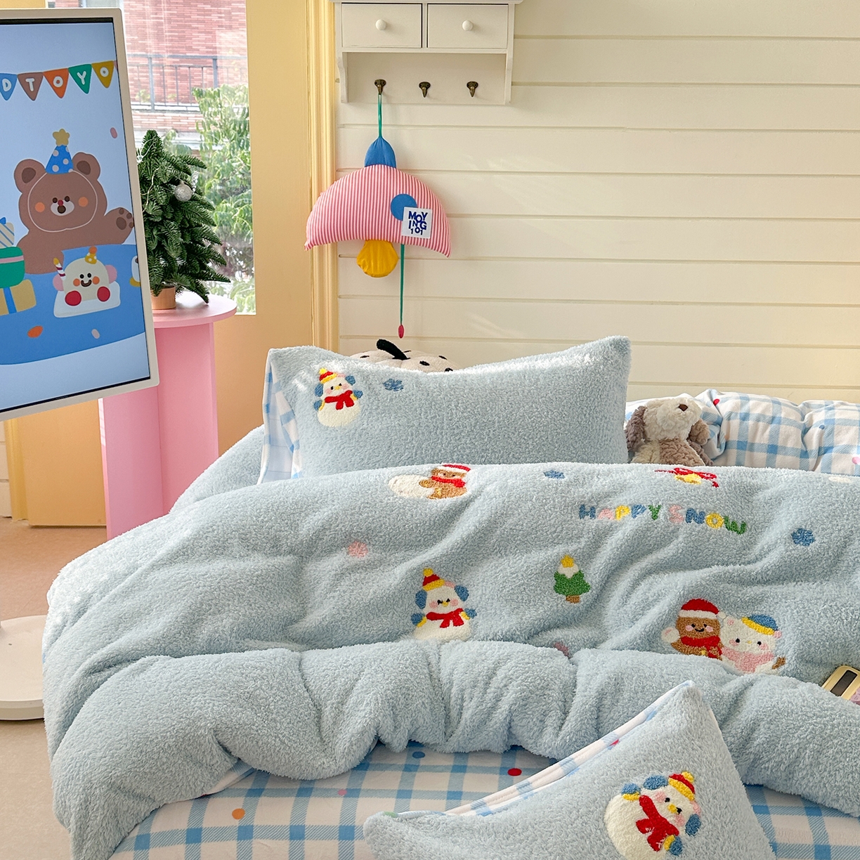 91家纺网 家纺一手货源 找家纺 柚子YOUTH 2025新款双面泰迪绒毛巾绣四件套 雪人王国