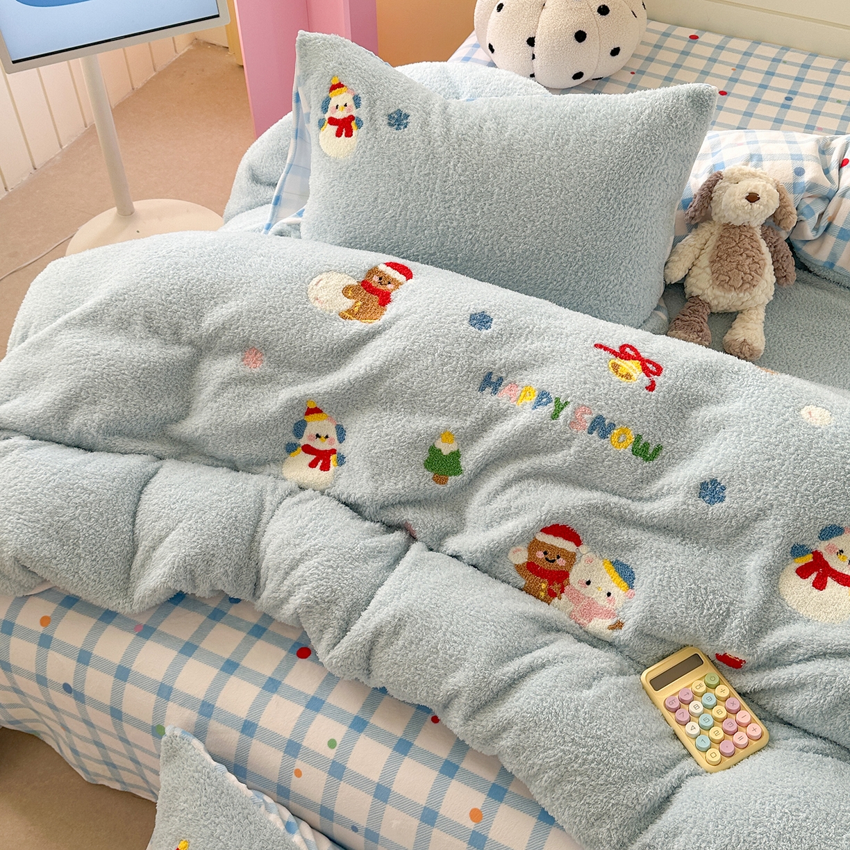 91家纺网 家纺一手货源 找家纺 柚子YOUTH 2025新款双面泰迪绒毛巾绣四件套 雪人王国