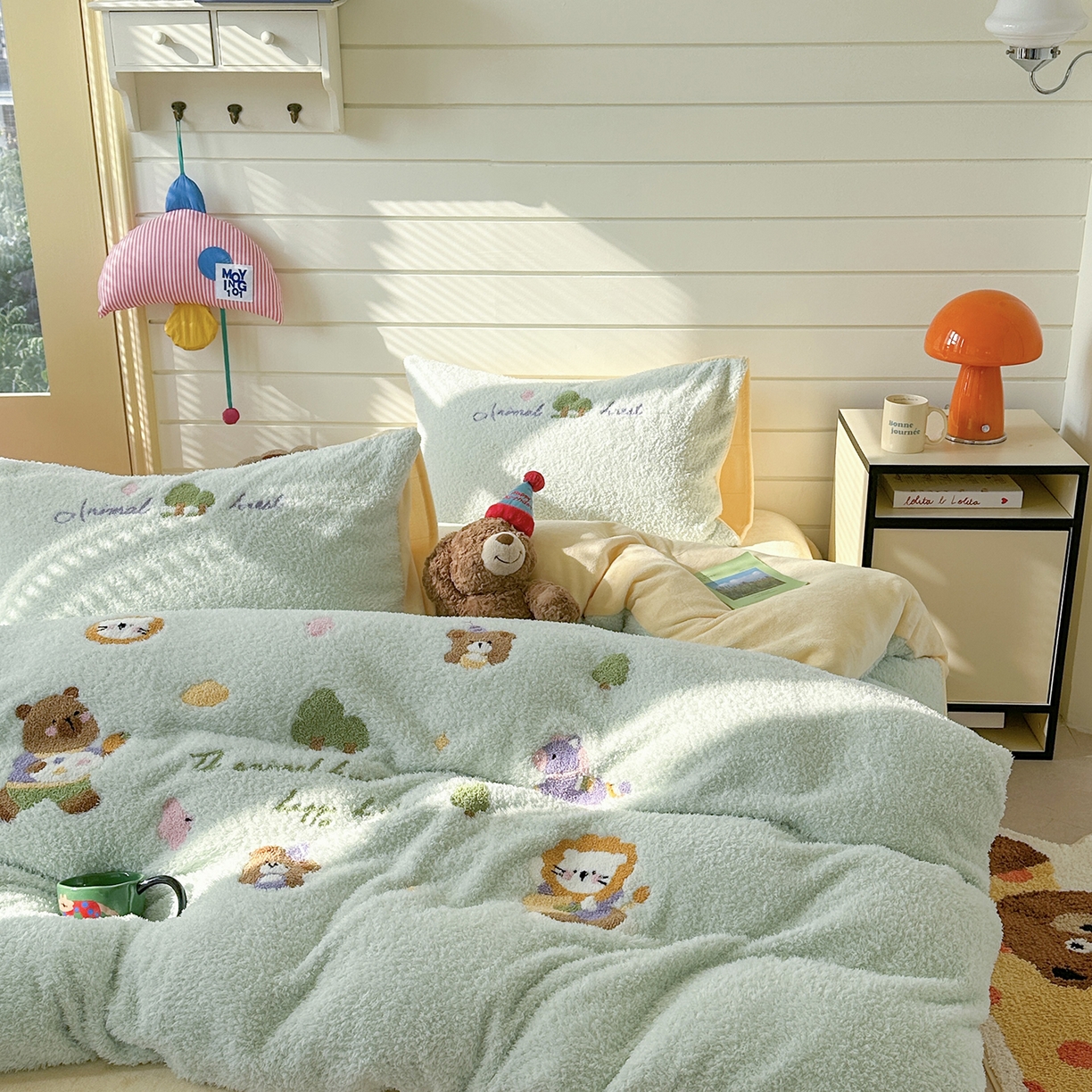 91家纺网 家纺一手货源 找家纺 柚子YOUTH 2025新款双面泰迪绒毛巾绣四件套 森林聚会