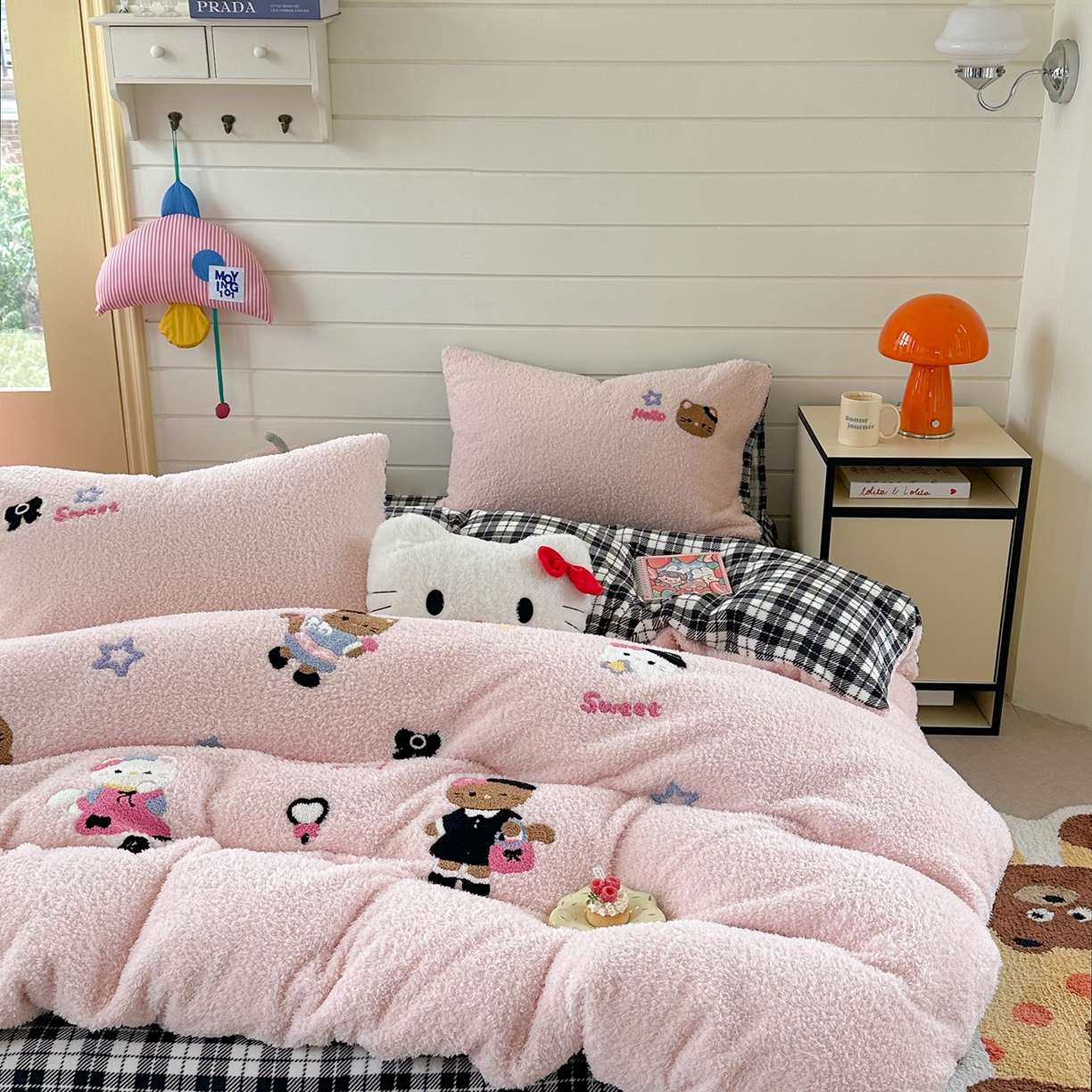 91家纺网 家纺一手货源 找家纺 柚子YOUTH 2025新款双面泰迪绒毛巾绣四件套 甜酷KT