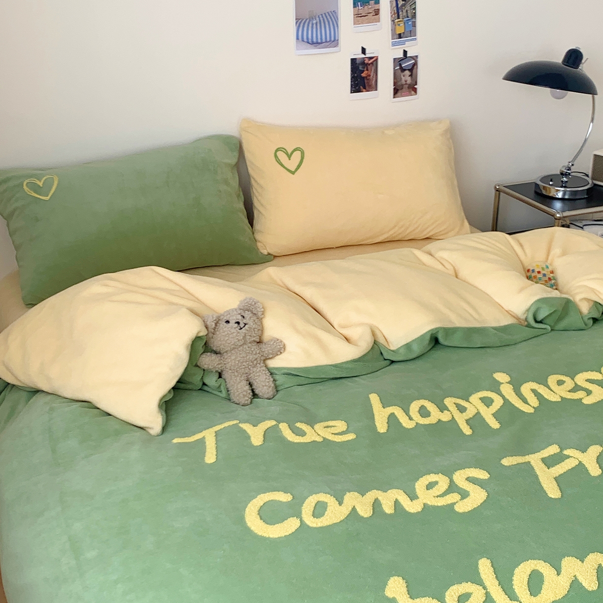 91家纺网 家纺一手货源 找家纺 桃喜 2025新款韩系纯色200g牛奶绒柔软毛巾绣刺绣四件套 牛油果绿