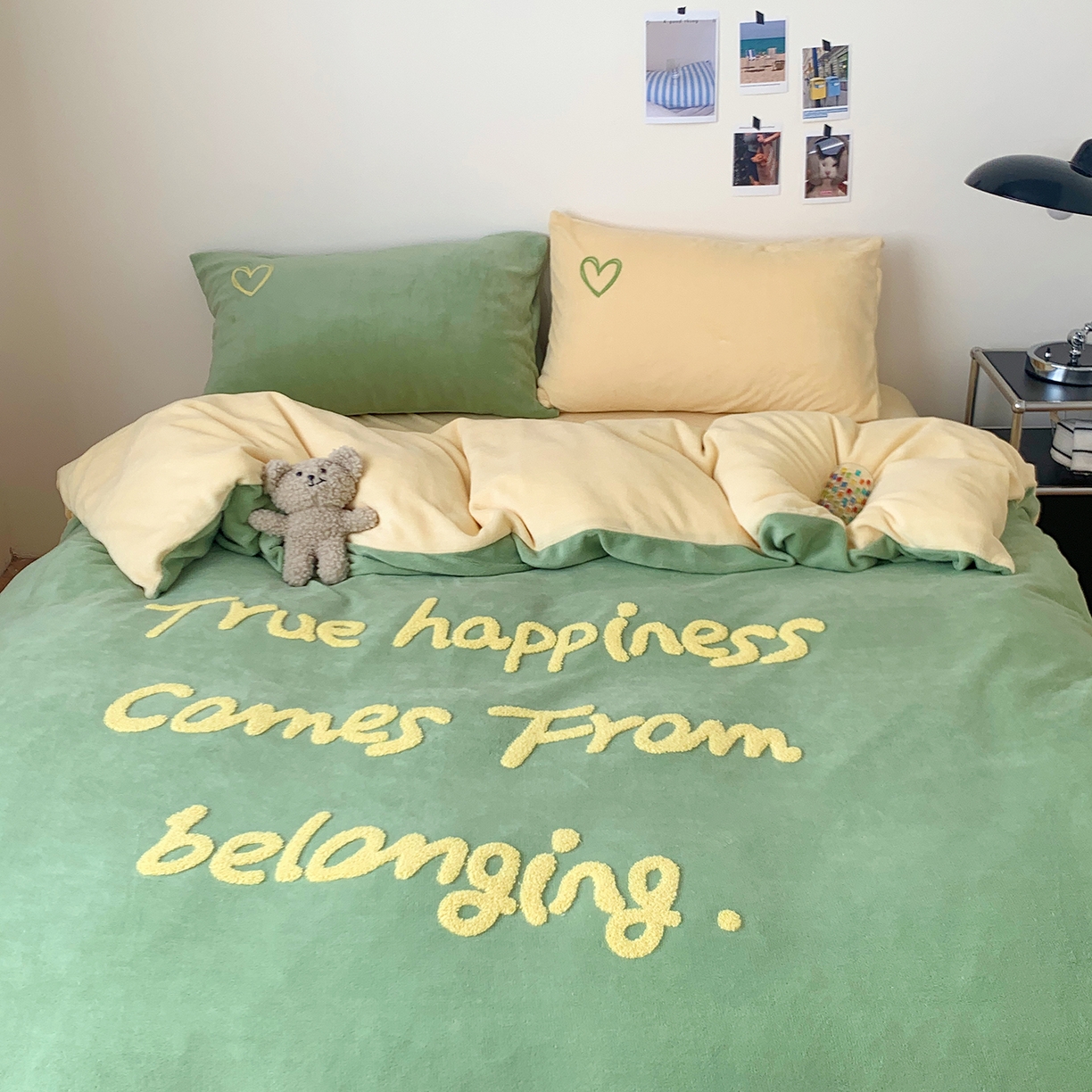 91家纺网 家纺一手货源 找家纺 桃喜 2025新款韩系纯色200g牛奶绒柔软毛巾绣刺绣四件套 牛油果绿