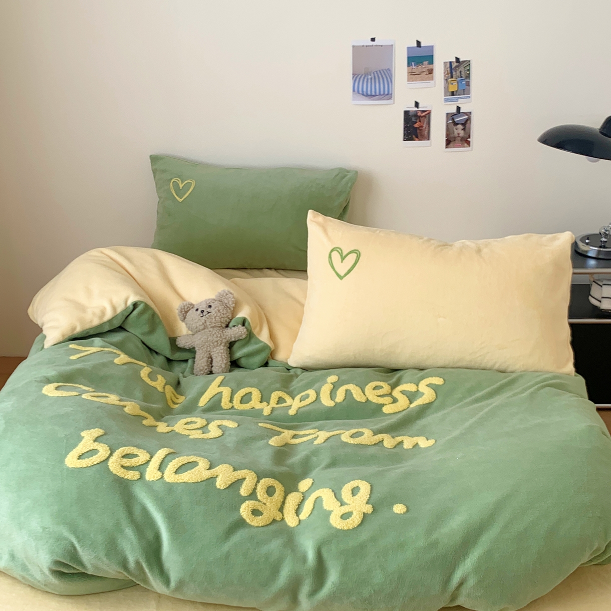 91家纺网 家纺一手货源 找家纺 桃喜 2025新款韩系纯色200g牛奶绒柔软毛巾绣刺绣四件套 牛油果绿