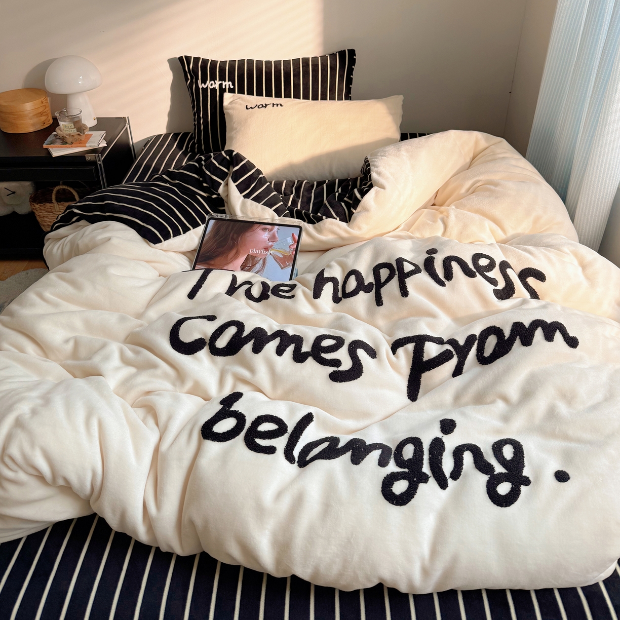 桃喜 2025新款韩系纯色200g牛奶绒柔软毛巾绣刺绣四件套 白色