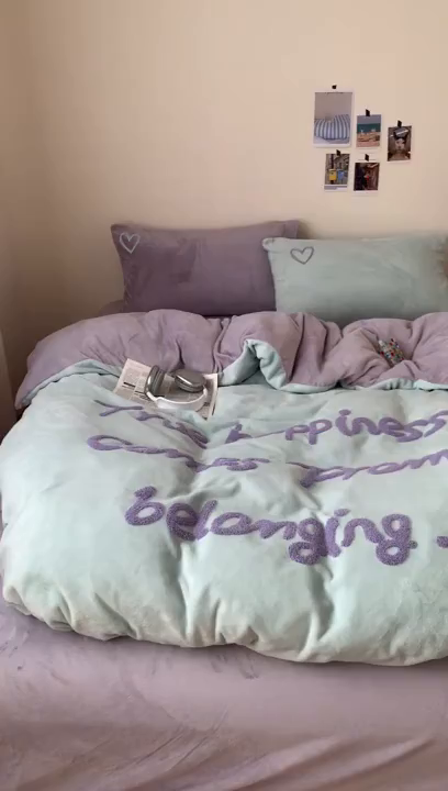 91家纺网 家纺一手货源 找家纺 桃喜 2025新款韩系纯色200g牛奶绒柔软毛巾绣刺绣四件套 格调紫