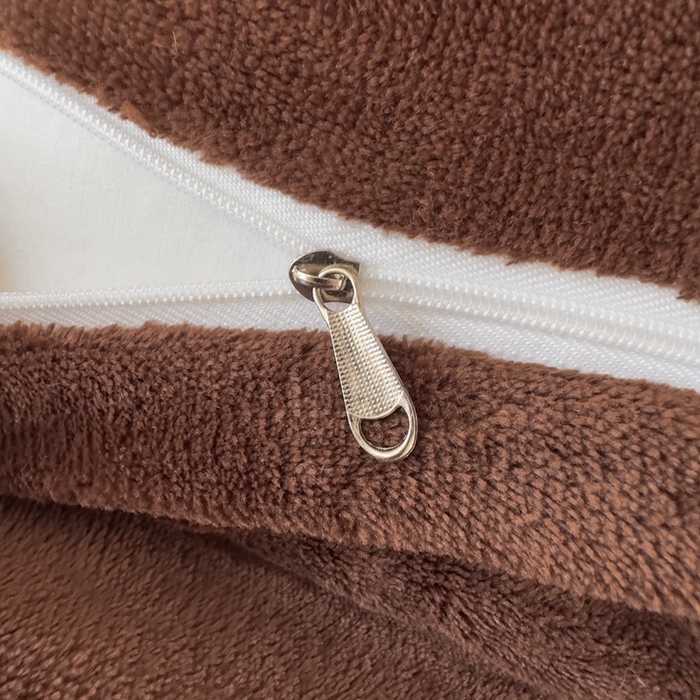 91家纺网 家纺一手货源 找家纺 苏木年华 2025新款230克高克重牛奶绒绣花四件套系列-曼德拉 曼德拉-咖色