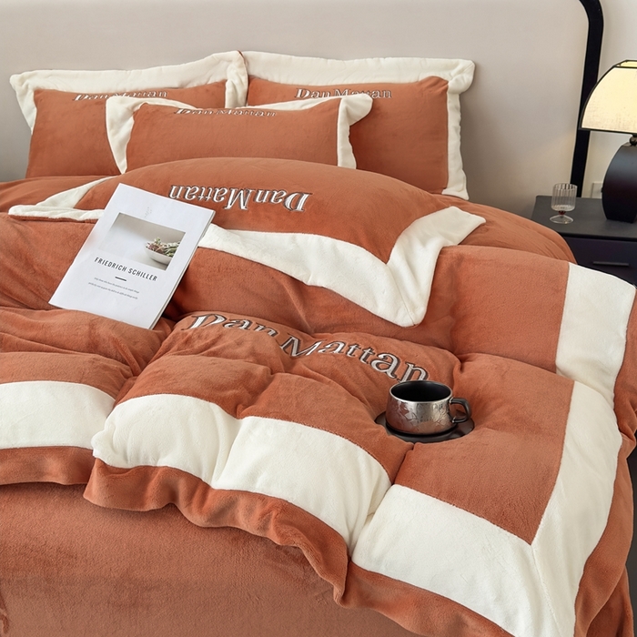 91家纺网 家纺一手货源 找家纺 苏木年华 2025新款230克高克重牛奶绒绣花四件套系列-曼德拉 曼德拉-橙色