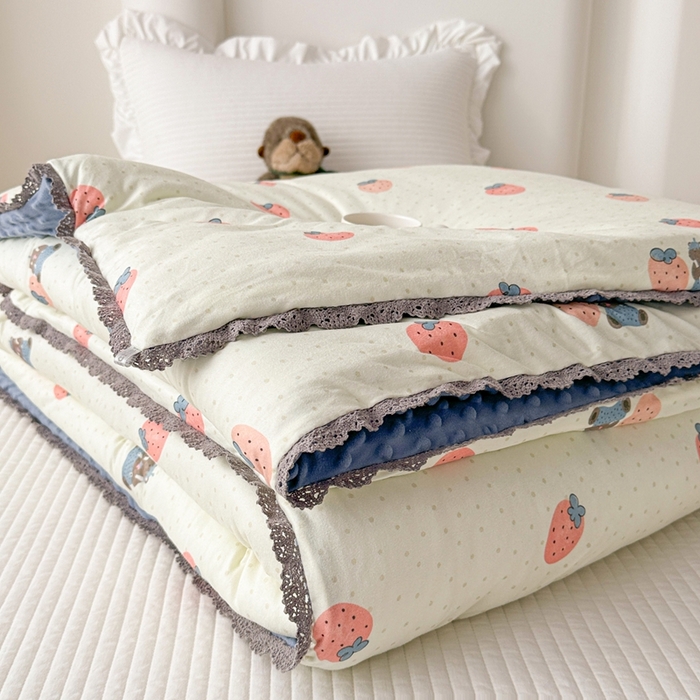 91家纺网 家纺一手货源 找家纺 （总）花满路 2025新款亲肤柔软卡通系列豆豆被子被芯