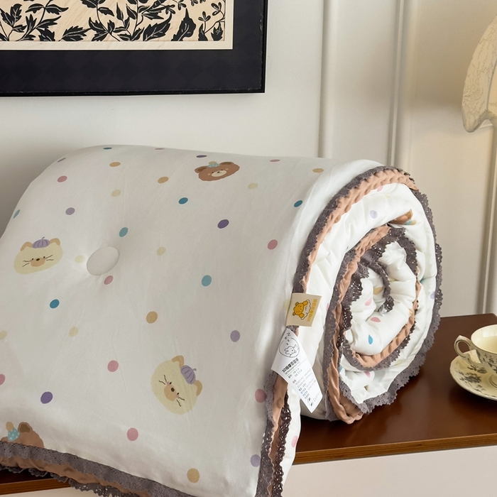 91家纺网 家纺一手货源 找家纺 花满路 2025新款亲肤柔软卡通系列豆豆被子被芯 可爱熊