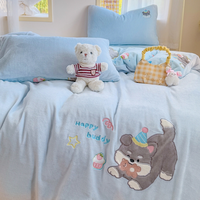 91家纺网 家纺一手货源 找家纺 （总）梦舒阳家纺 2025贴布绣牛奶绒四件套可爱卡通牛奶绒刺绣四件套量大优惠