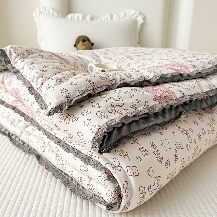 91家纺网 家纺一手货源 找家纺 花满路 2025新款亲肤柔软卡通系列豆豆被子被芯 小兔森林