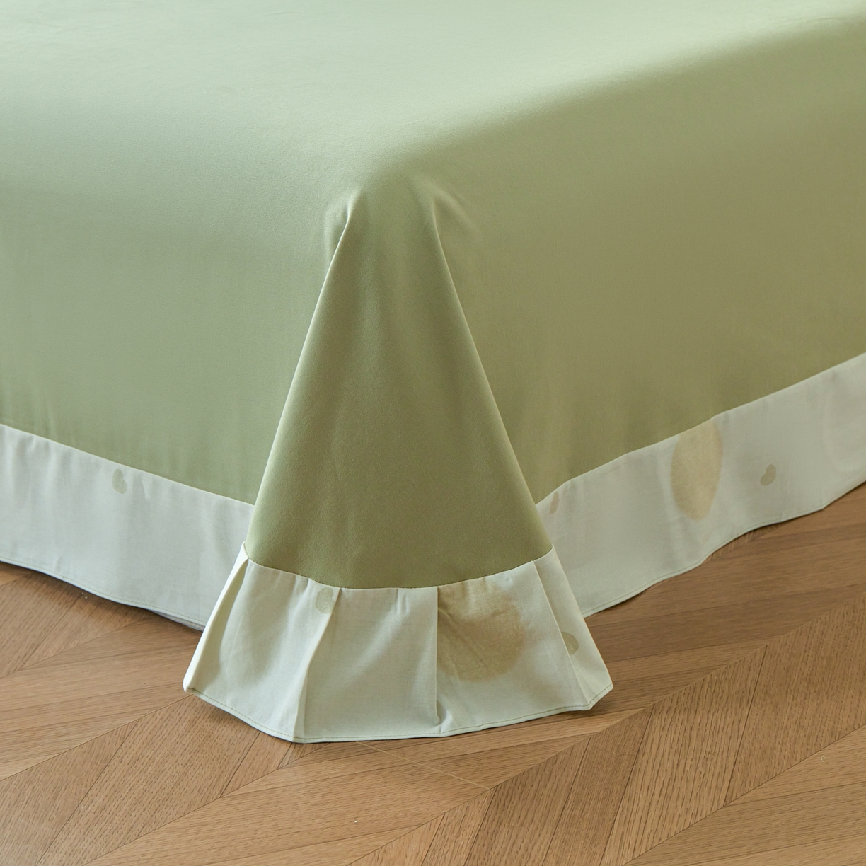 91家纺网 家纺一手货源 找家纺 洺兰家居 2025年新款秋冬加厚全棉磨毛四件套纯棉生态磨毛印花套件 星空小熊-绿