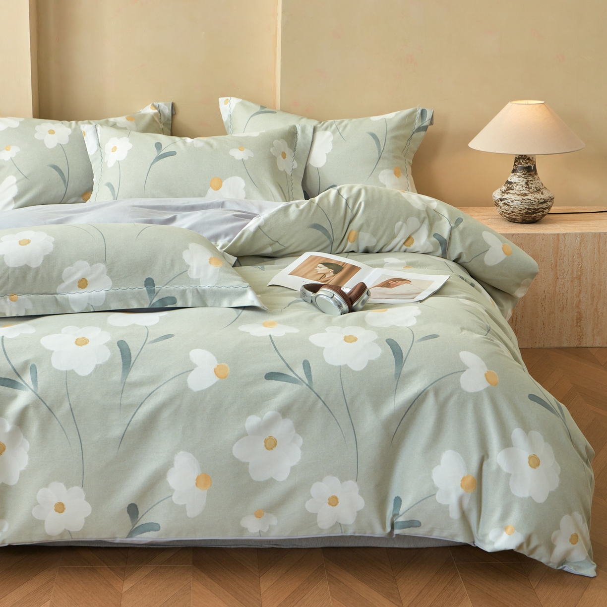 91家纺网 家纺一手货源 找家纺 洺兰家居 2025年新款秋冬加厚全棉磨毛四件套纯棉生态磨毛印花套件 花漾情-绿