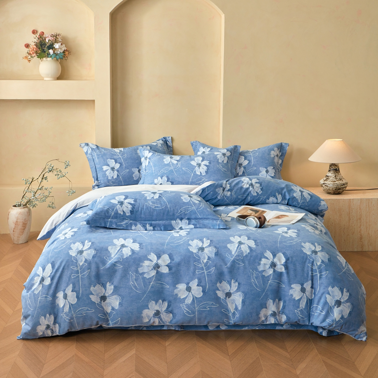 91家纺网 家纺一手货源 找家纺 洺兰家居 2025年新款秋冬加厚全棉磨毛四件套纯棉生态磨毛印花套件 琼芳玉露-蓝