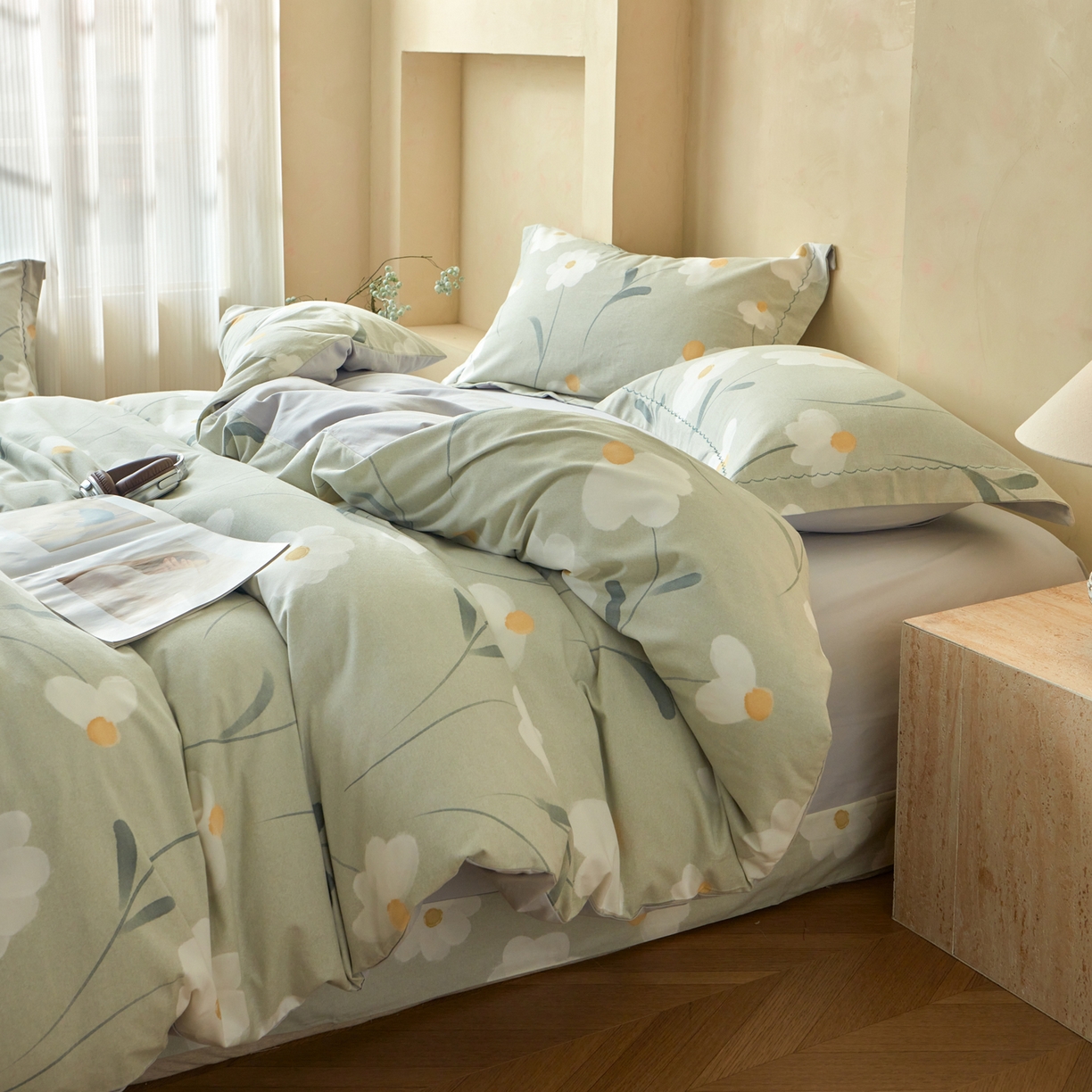 91家纺网 家纺一手货源 找家纺 洺兰家居 2025年新款秋冬加厚全棉磨毛四件套纯棉生态磨毛印花套件 花漾情-绿