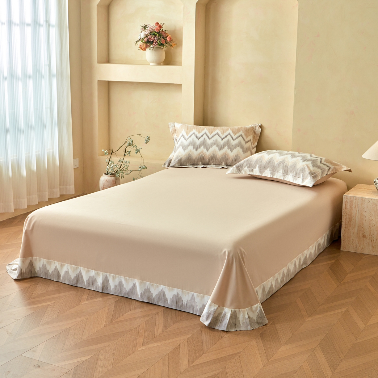 91家纺网 家纺一手货源 找家纺 洺兰家居 2025年新款秋冬加厚全棉磨毛四件套纯棉生态磨毛印花套件 雾岛叙事-卡其