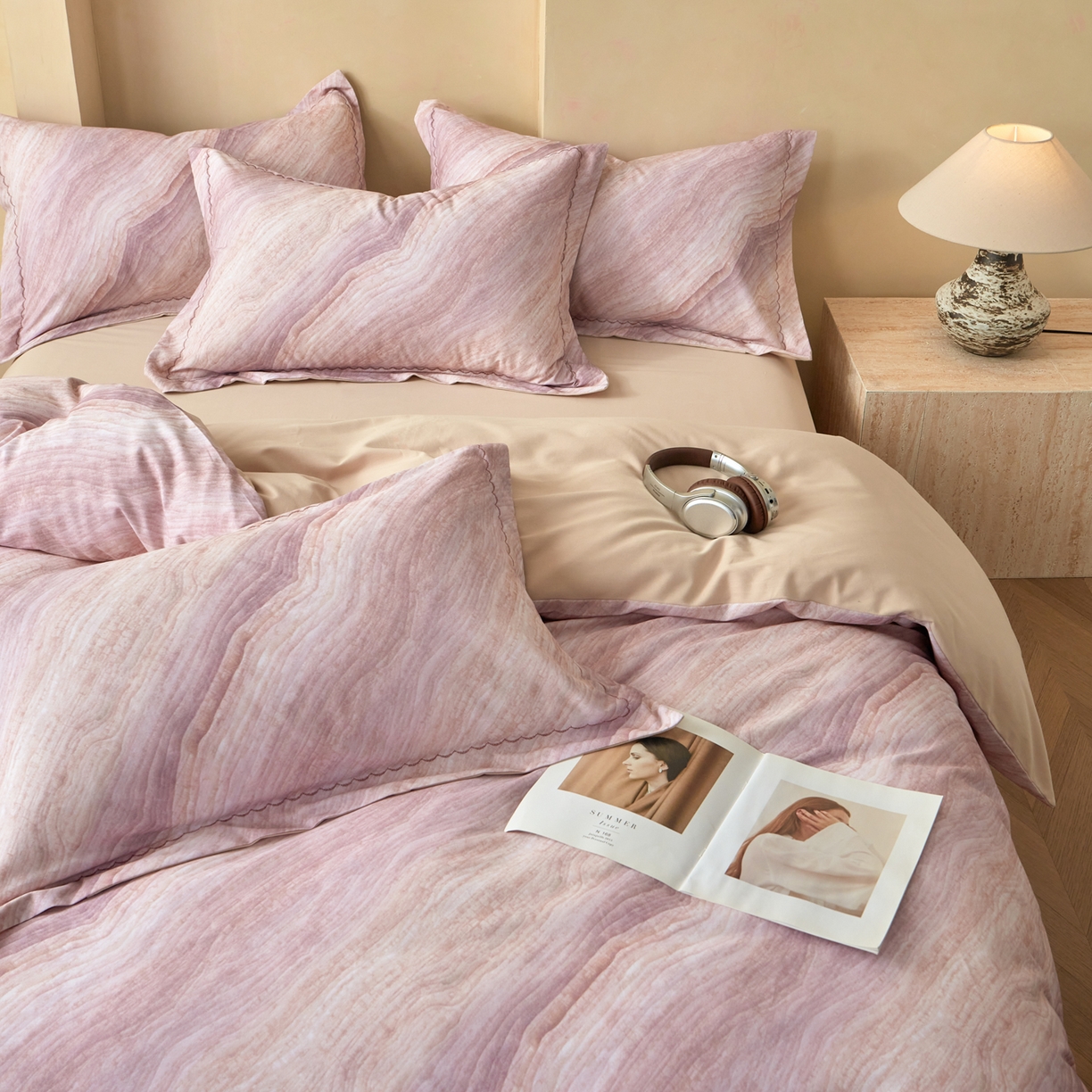 91家纺网 家纺一手货源 找家纺 洺兰家居 2025年新款秋冬加厚全棉磨毛四件套纯棉生态磨毛印花套件 烟云-豆沙