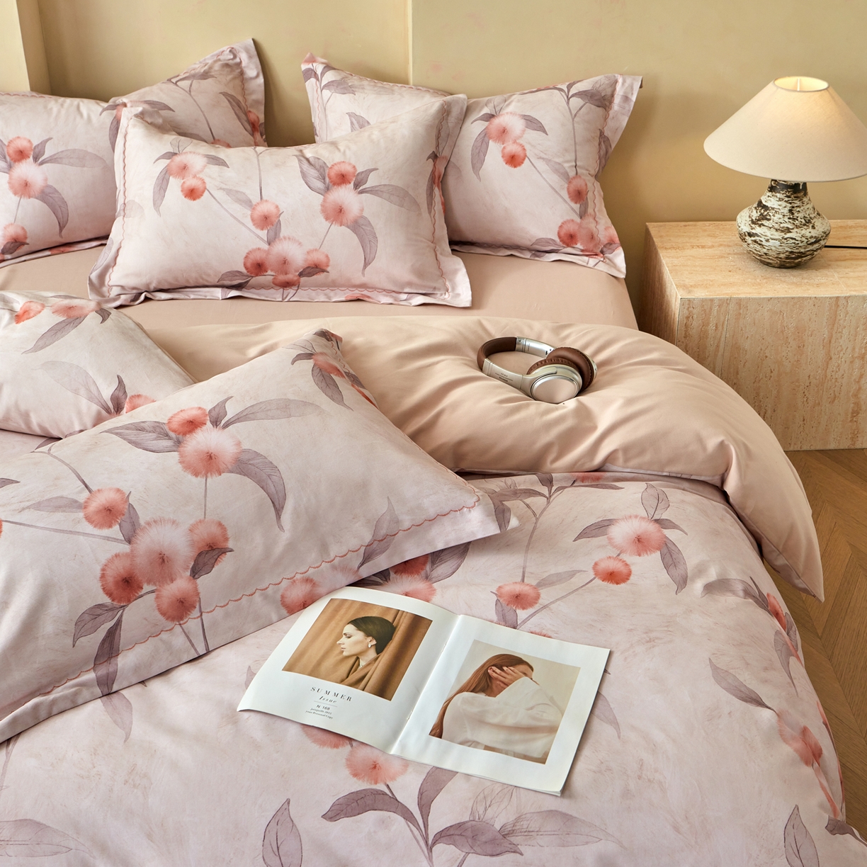 91家纺网 家纺一手货源 找家纺 洺兰家居 2025年新款秋冬加厚全棉磨毛四件套纯棉生态磨毛印花套件 枇杷果-粉