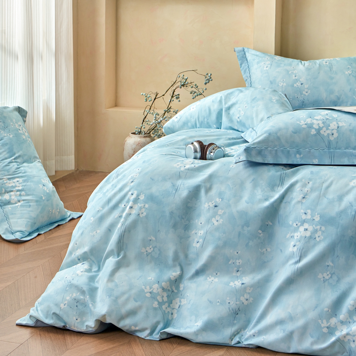 91家纺网 家纺一手货源 找家纺 洺兰家居 2025年新款秋冬加厚全棉磨毛四件套纯棉生态磨毛印花套件 粉黛轻妆-蓝