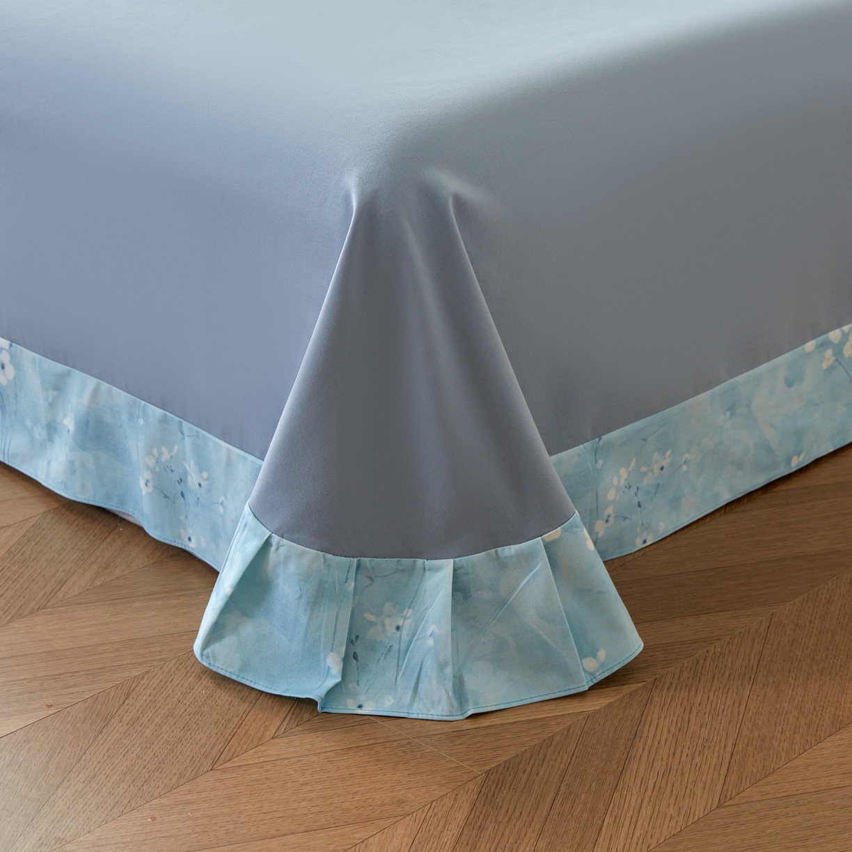 91家纺网 家纺一手货源 找家纺 洺兰家居 2025年新款秋冬加厚全棉磨毛四件套纯棉生态磨毛印花套件 粉黛轻妆-蓝