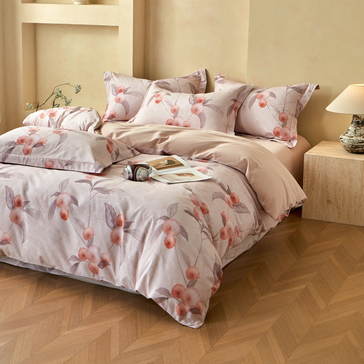 91家纺网 家纺一手货源 找家纺 洺兰家居 2025年新款秋冬加厚全棉磨毛四件套纯棉生态磨毛印花套件 枇杷果-粉