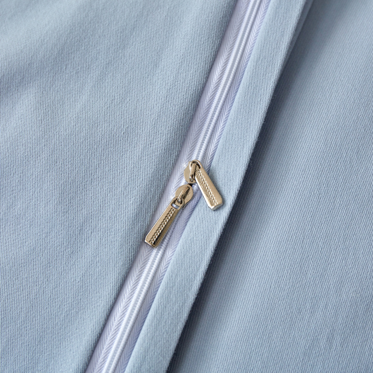 91家纺网 家纺一手货源 找家纺 洺兰家居 2025年新款秋冬加厚全棉磨毛四件套纯棉生态磨毛印花套件 粉黛轻妆-蓝