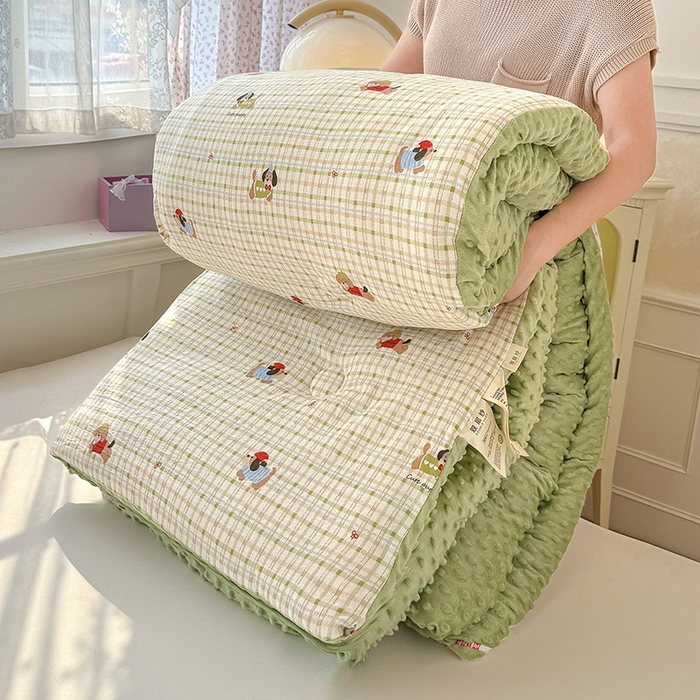 91家纺网 家纺一手货源 找家纺 好梦来家纺（原锦茂家纺） 2025新款水洗高克重双层纱豆豆被子加厚保暖被芯春秋被冬被 腊肠狗