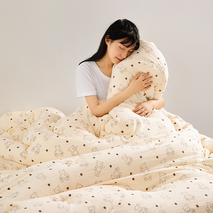 91家纺网 家纺一手货源 找家纺 （总）美丽折家纺 2025新款印花熊棉花被被芯被子冬被