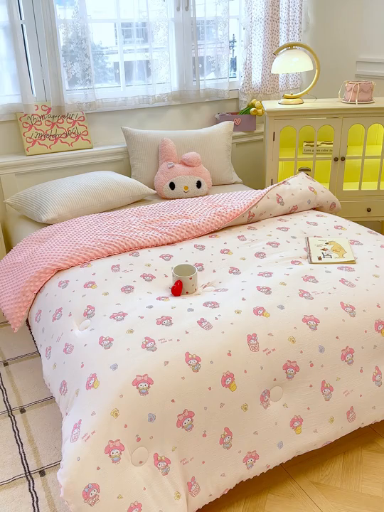 91家纺网 家纺一手货源 找家纺 好梦来家纺 2025新款水洗高克重双层纱豆豆被子加厚保暖被芯春秋被冬被