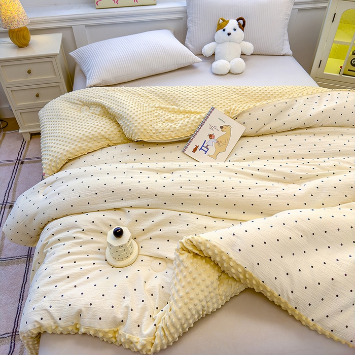 91家纺网 家纺一手货源 找家纺 好梦来家纺（原锦茂家纺） 2025新款水洗高克重双层纱豆豆被子加厚保暖被芯春秋被冬被 波点世界