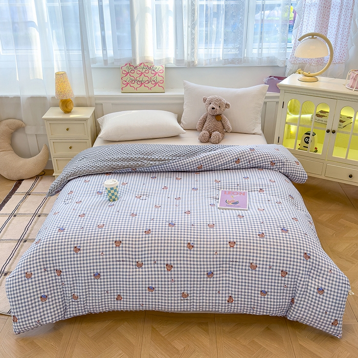 91家纺网 家纺一手货源 找家纺 好梦来家纺（原锦茂家纺） 2025新款水洗高克重双层纱豆豆被子加厚保暖被芯春秋被冬被 格子熊