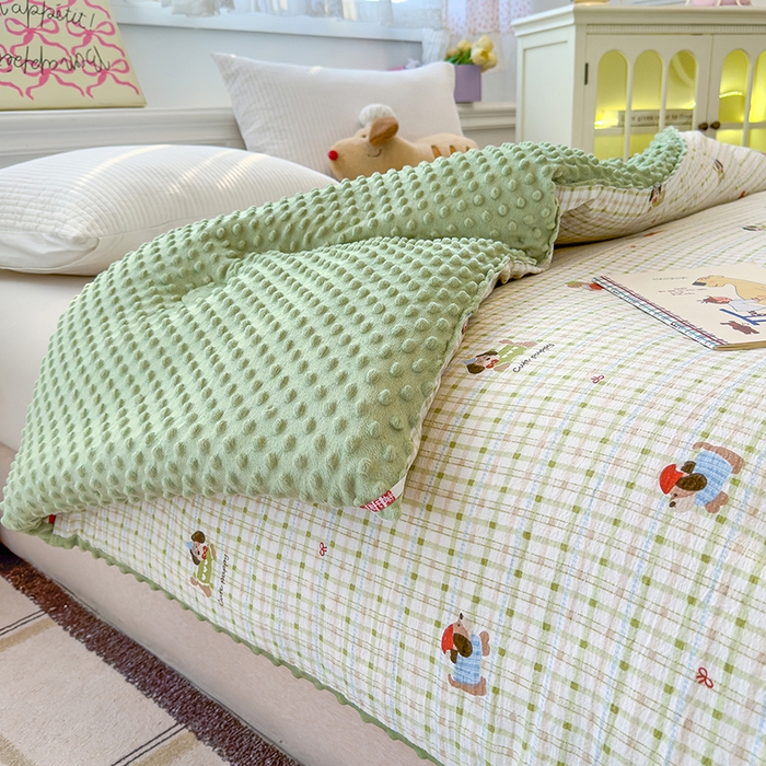 91家纺网 家纺一手货源 找家纺 好梦来家纺（原锦茂家纺） 2025新款水洗高克重双层纱豆豆被子加厚保暖被芯春秋被冬被 腊肠狗