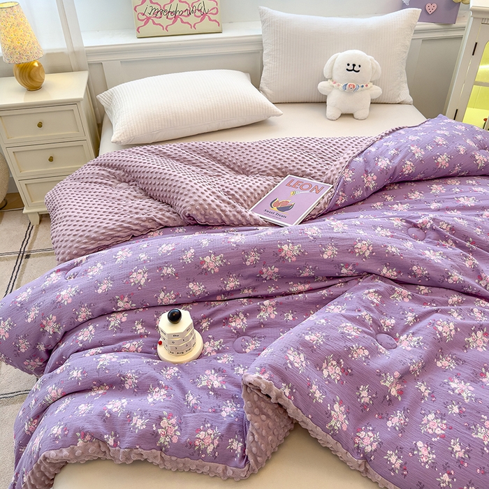 91家纺网 家纺一手货源 找家纺 好梦来家纺（原锦茂家纺） 2025新款水洗高克重双层纱豆豆被子加厚保暖被芯春秋被冬被 蔷薇之恋-紫