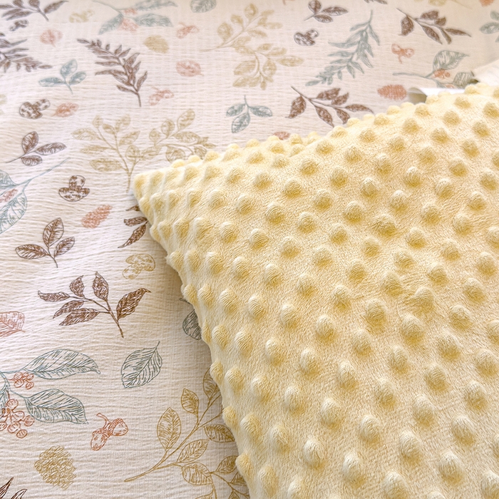 91家纺网 家纺一手货源 找家纺 好梦来家纺（原锦茂家纺） 2025新款水洗高克重双层纱豆豆被子加厚保暖被芯春秋被冬被 叶叶相恋