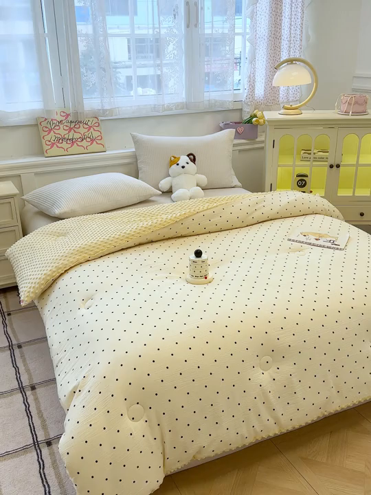 91家纺网 家纺一手货源 找家纺 好梦来家纺（原锦茂家纺） 2025新款水洗高克重双层纱豆豆被子加厚保暖被芯春秋被冬被 波点世界
