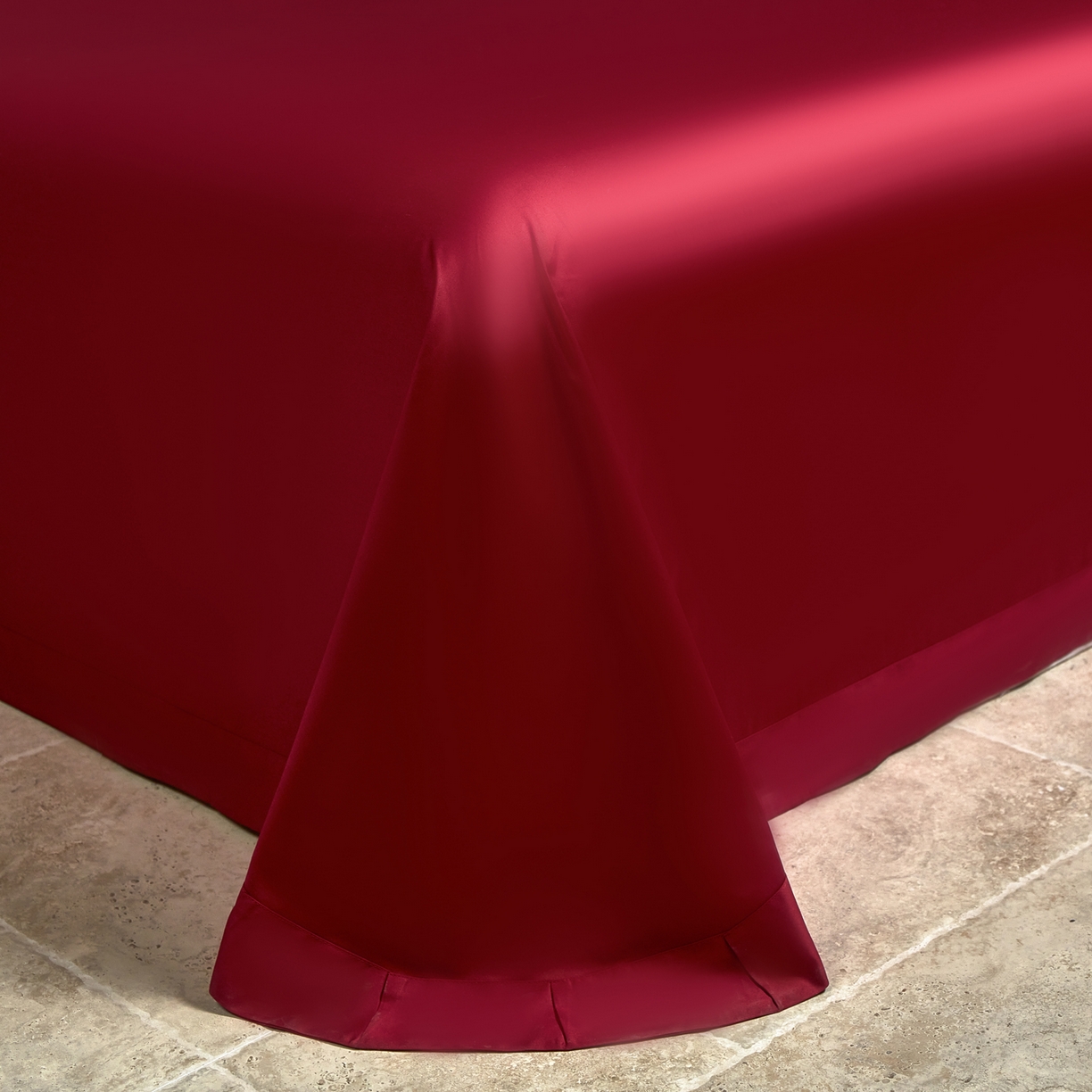 91家纺网 家纺一手货源 找家纺 洺兰家居 2025新款新疆长绒棉纯棉60支大提花大红婚庆埋绳款四件套 百年好合