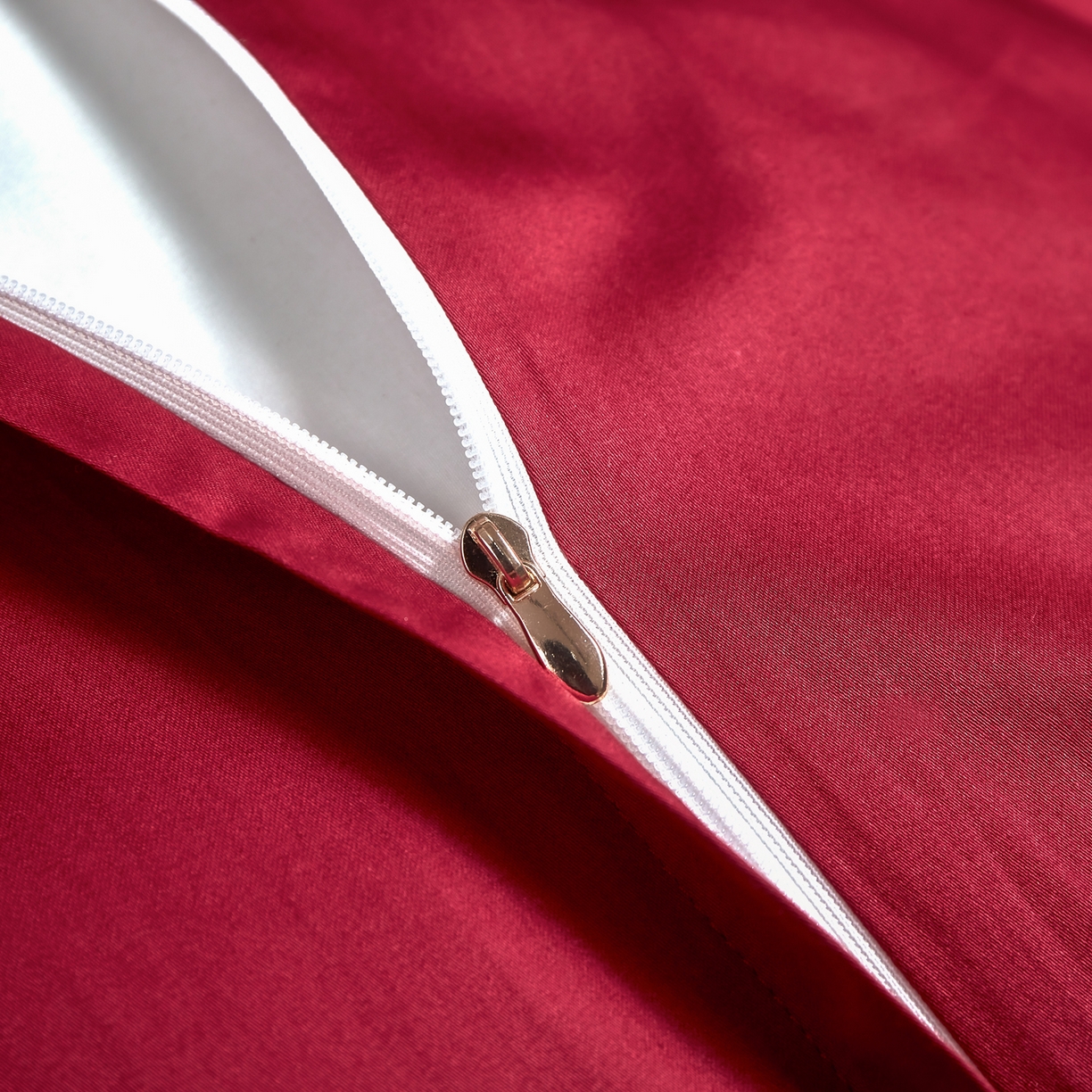 91家纺网 家纺一手货源 找家纺 （总）洺兰家居 2025新款新疆长绒棉纯棉60支大提花大红婚庆埋绳款四件套