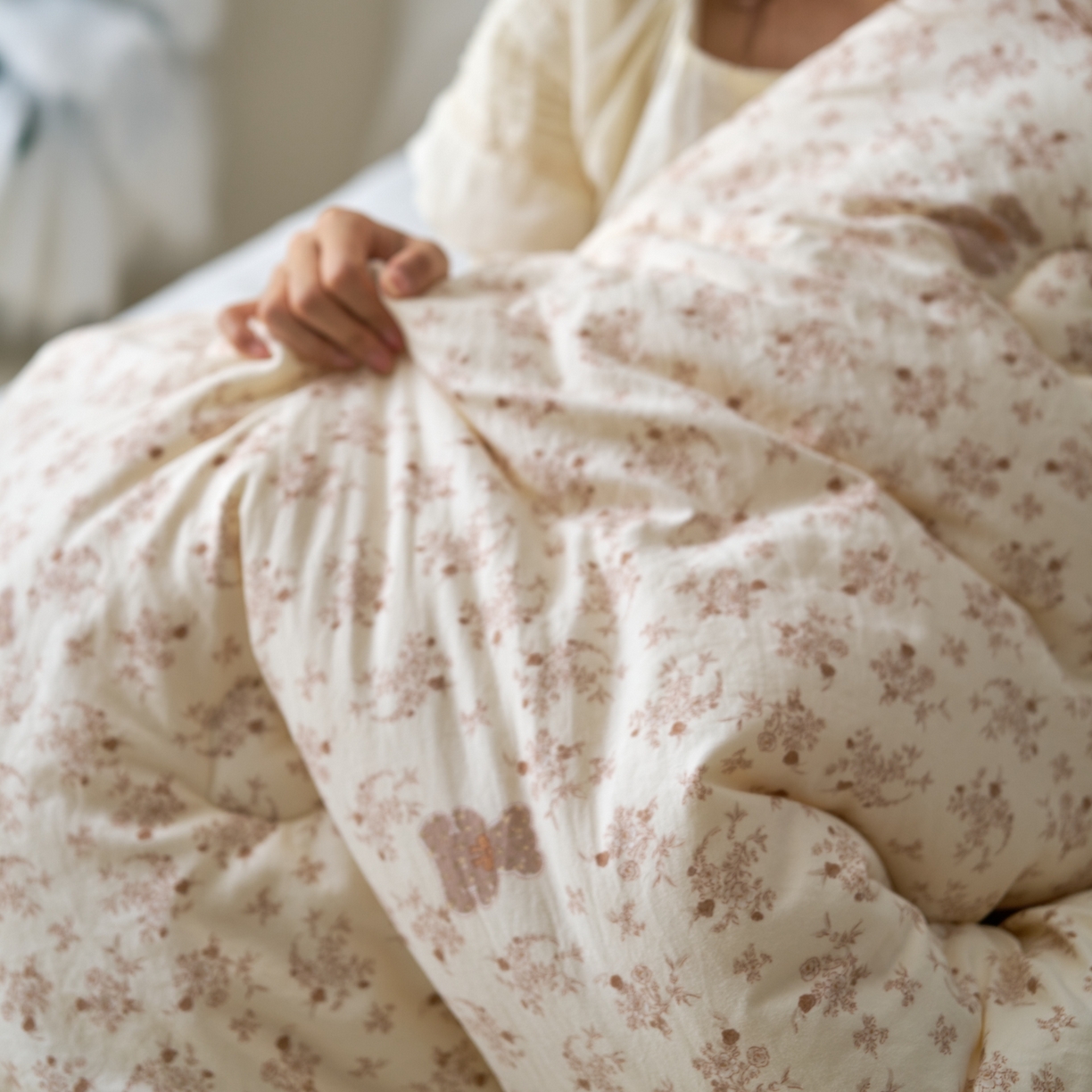 91家纺网 家纺一手货源 找家纺 久典家居 2025新款云糯棉印花大豆被被子被芯 小熊